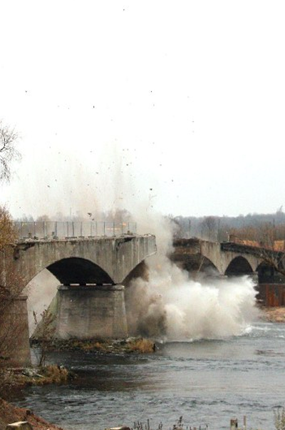 Panemunė bridge demolition